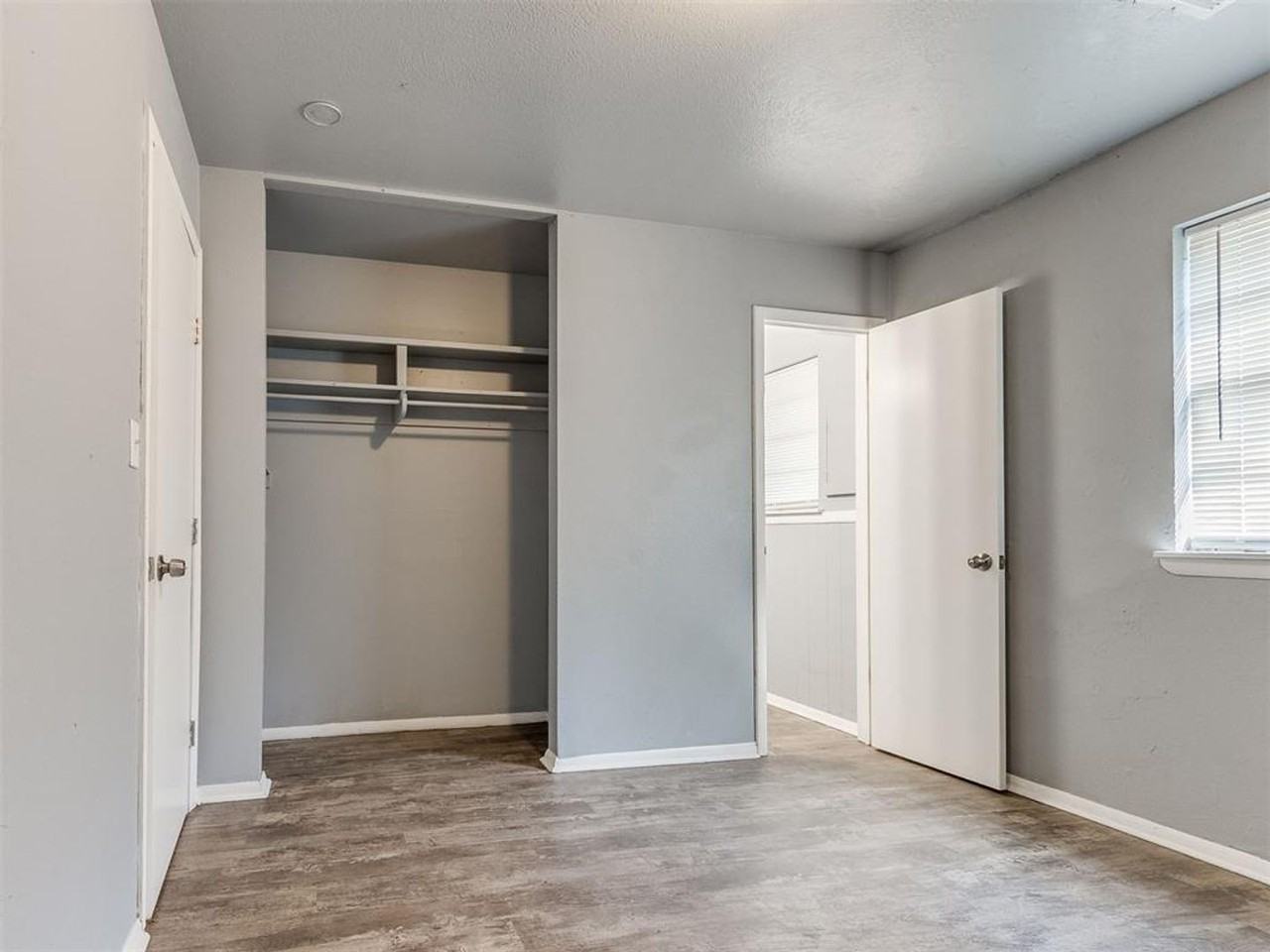 3020 Sw 65th Pl - Photo 4 of 11