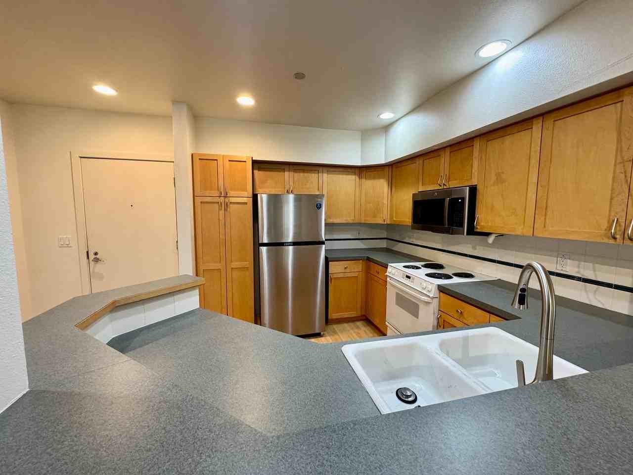 925 110th Avenue Northeast #405 - Photo 2 of 10