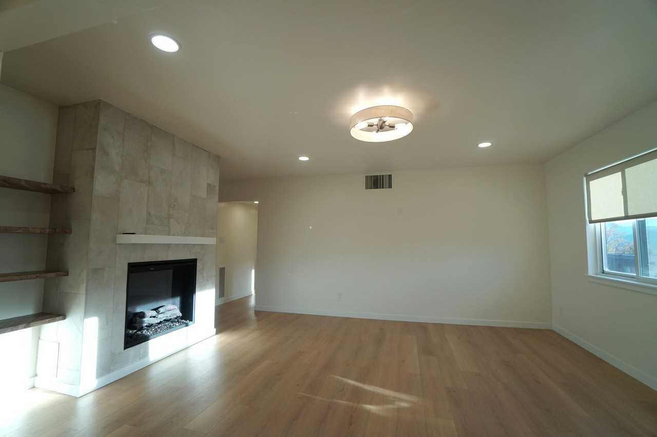 2905 Mesa Rd - Photo 3 of 20