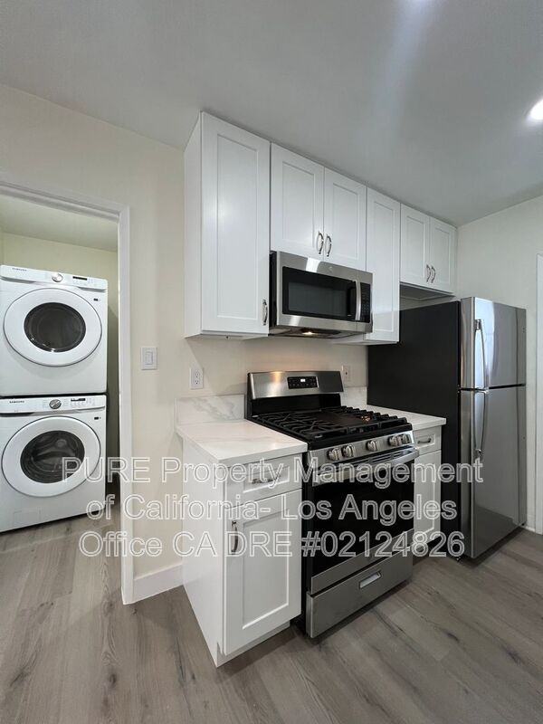 4212 1/2 W 64th St #BACK - Photo 6 of 13