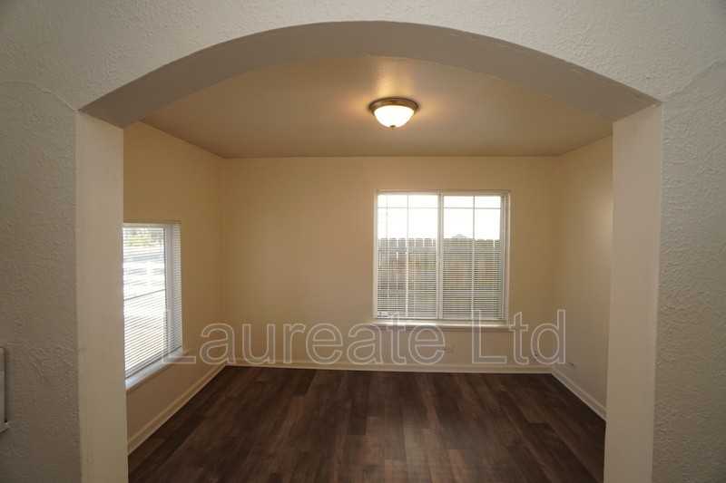 980 Hazel Court - Photo 5 of 21