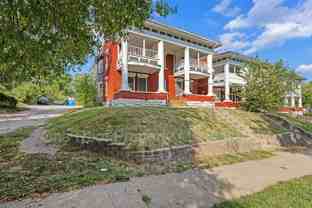 3224 E 8th St #1W - Photo 1 of 1