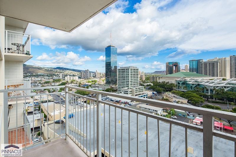 1655 Makaloa St - Photo 7 of 12