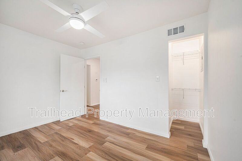 8300 Robinson St #4 - Photo 5 of 23