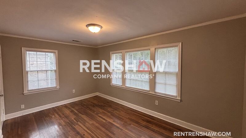 899 Chatwood St - Photo 4 of 13