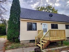 featured image of 1627 E Glenwood Dr