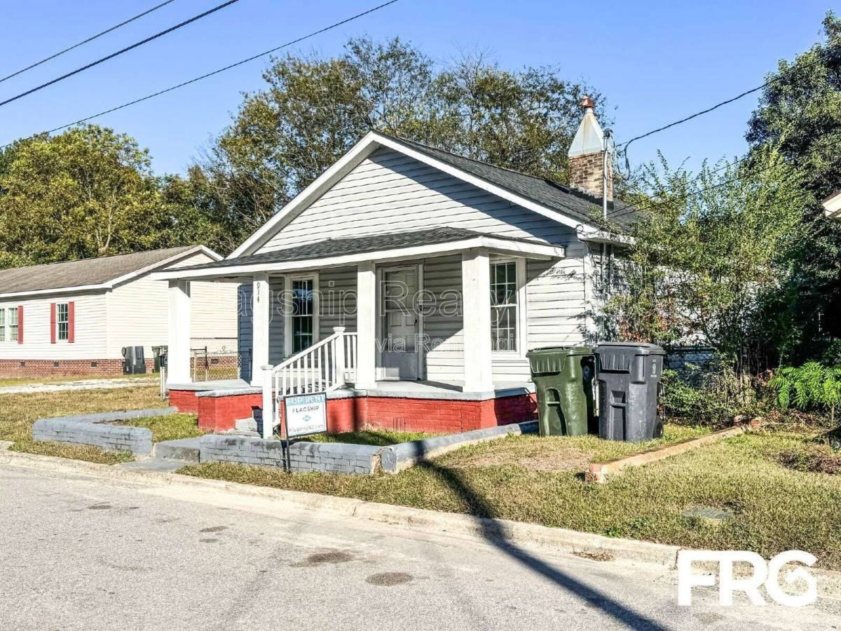 914 Seaboard St - Photo 2 of 10