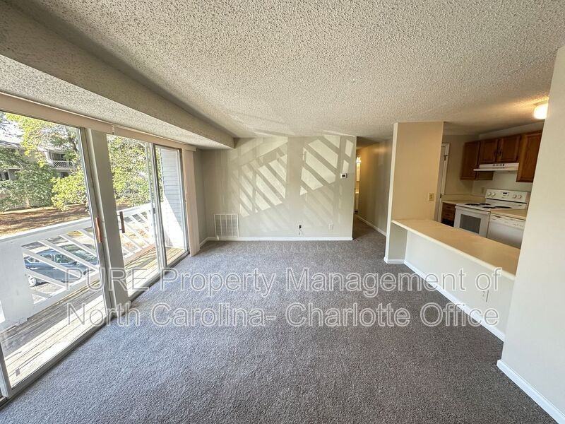 9520 Shannon Green Drive #E - Photo 2 of 31