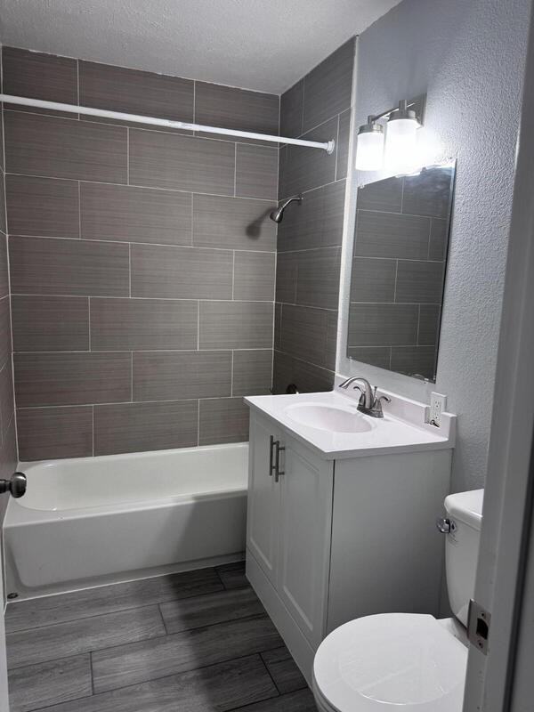 2445 Town Cir #6 - Photo 4 of 5