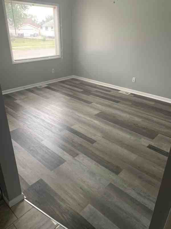 18811 Hanna St - Photo 3 of 14