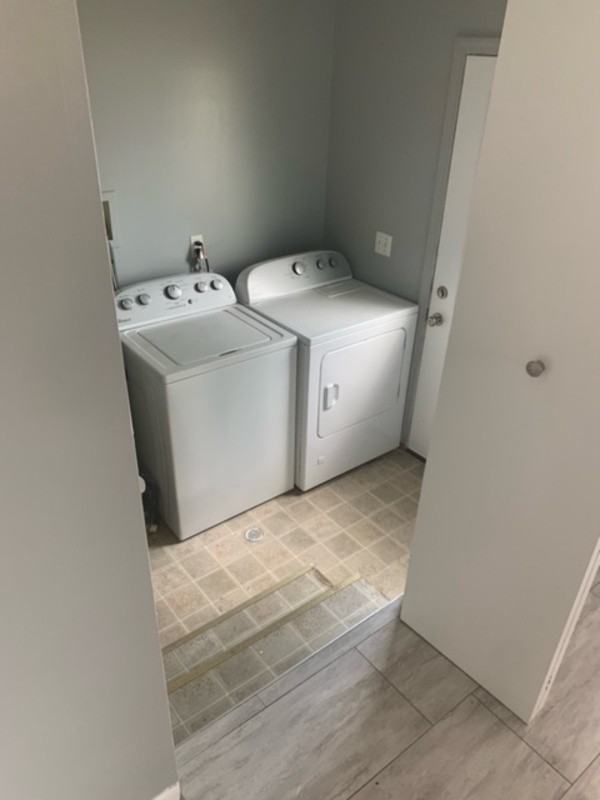 18811 Hanna St - Photo 7 of 14