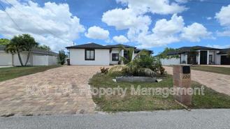 220 Ne 8th Pl - Photo 1 of 1