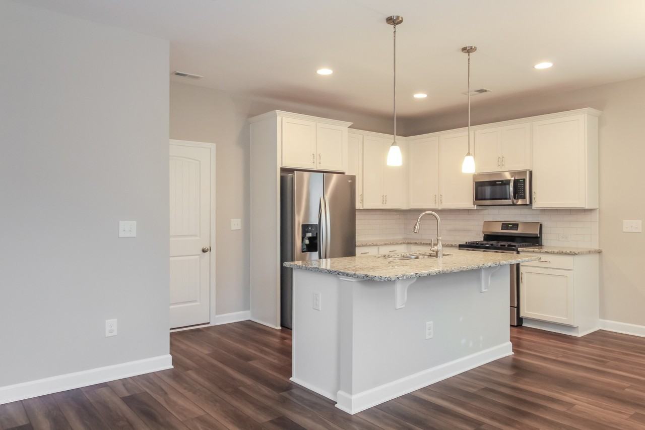 2837 Longleaf Pine Cir - Photo 6 of 16