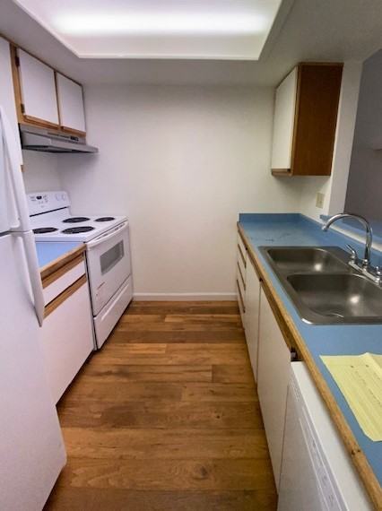 1414 Kingston Rd - Photo 3 of 4