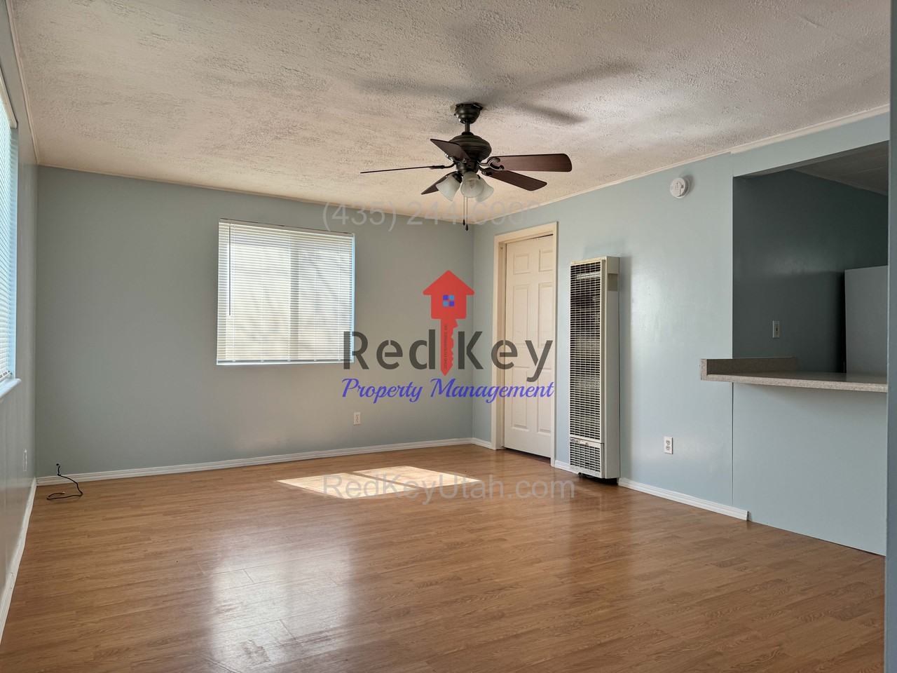 100 128/130 Sw - Photo 2 of 13