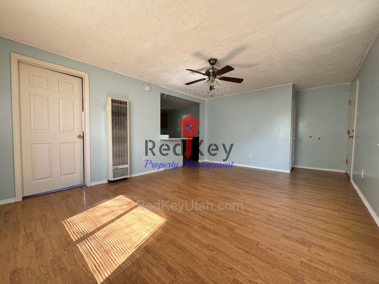 100 128/130 Sw - Photo 3 of 13