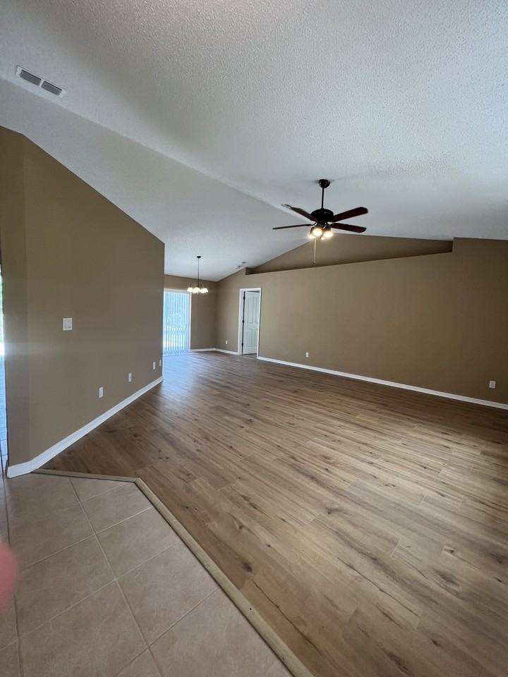 16016 Mulhatton Rd - Photo 4 of 22