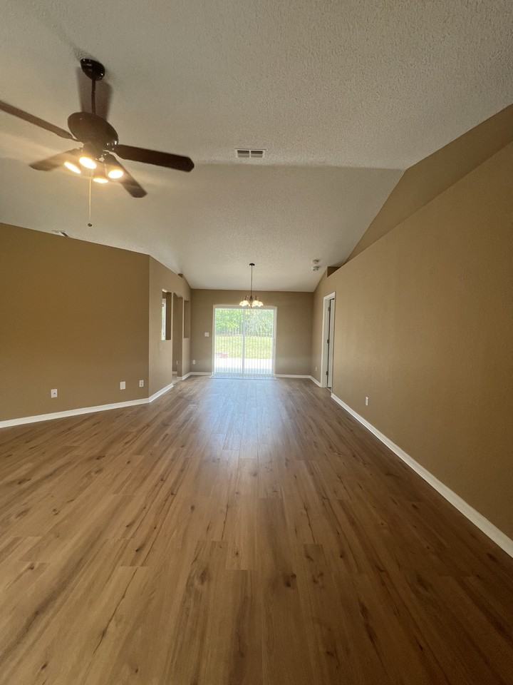 16016 Mulhatton Rd - Photo 5 of 22