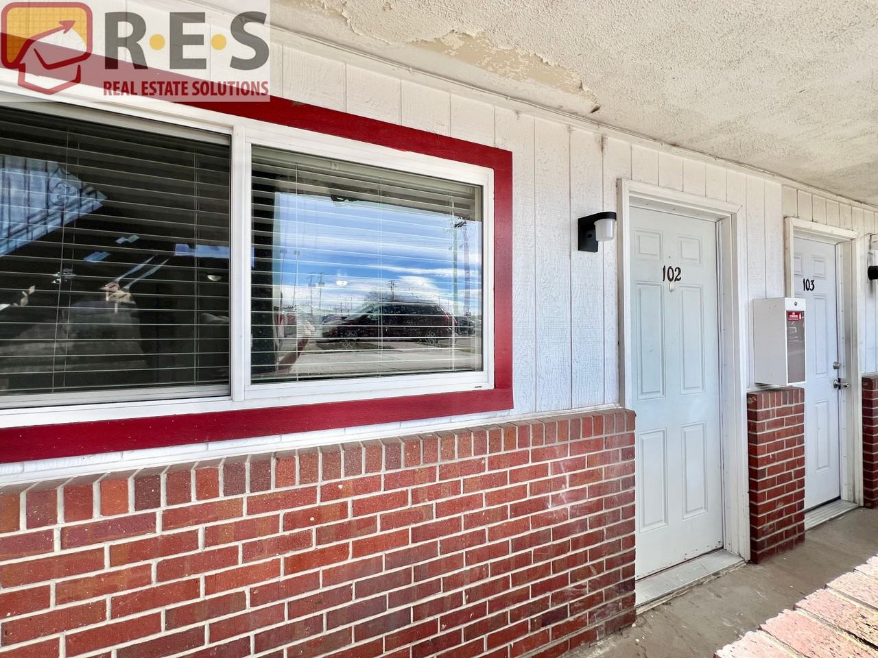 1090 S Eliot St #102 - Photo 3 of 12