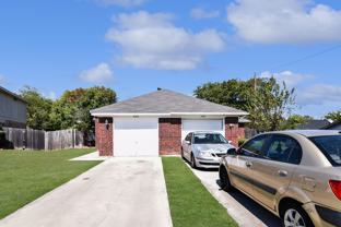 2303 Wales Cir - Photo 1 of 1