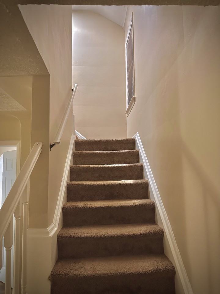 11632 Laing St - Photo 5 of 16