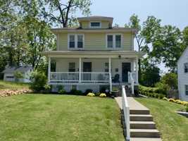 featured image of 18 Marshall St #1