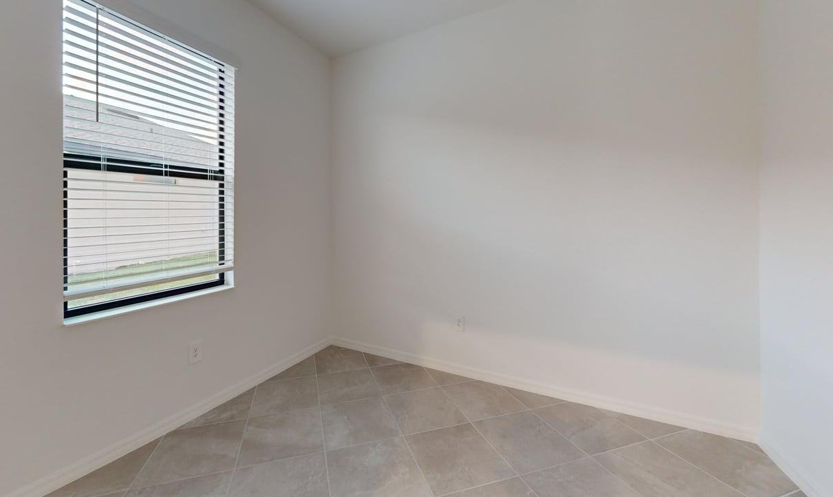 1548 Sandlewood Cir #NA - Photo 5 of 36