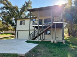 featured image of 211 W Saint Charles St