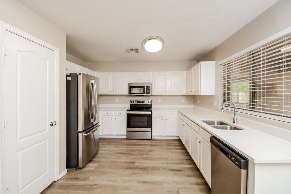 5116 T Ryan Lane - Photo 6 of 16