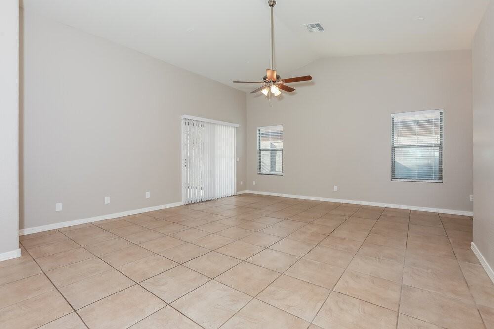 1977 Vineyard Plains Drive - Photo 3 of 16