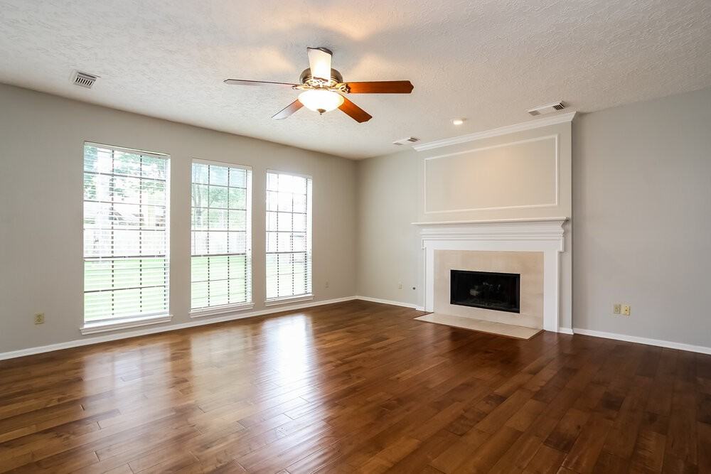 5111 Natural Bridge Dr - Photo 2 of 17