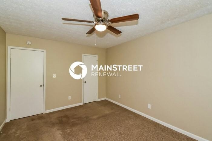 8152 Dunellen Lane - Photo 6 of 16