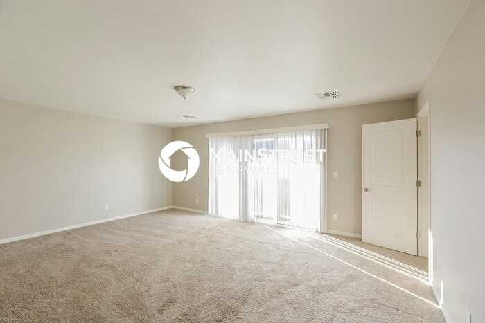 2000 N 36th St #12 - Photo 7 of 17