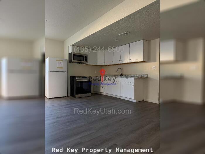 53 E Broxburn Way #B - Photo 2 of 19