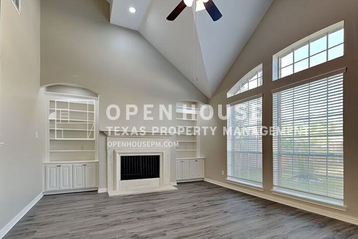 30215 Stoney Plain Drive - Photo 5 of 25