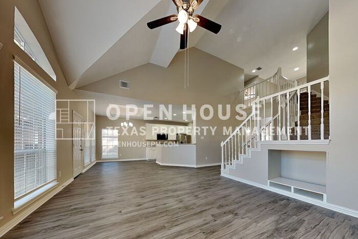 30215 Stoney Plain Drive - Photo 6 of 25