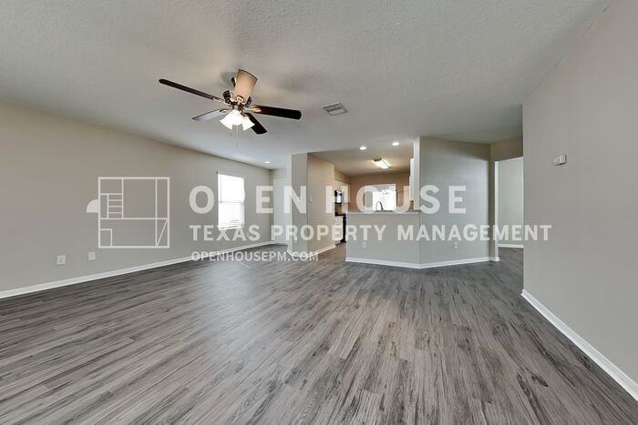 16825 Greenhouse St - Photo 6 of 30