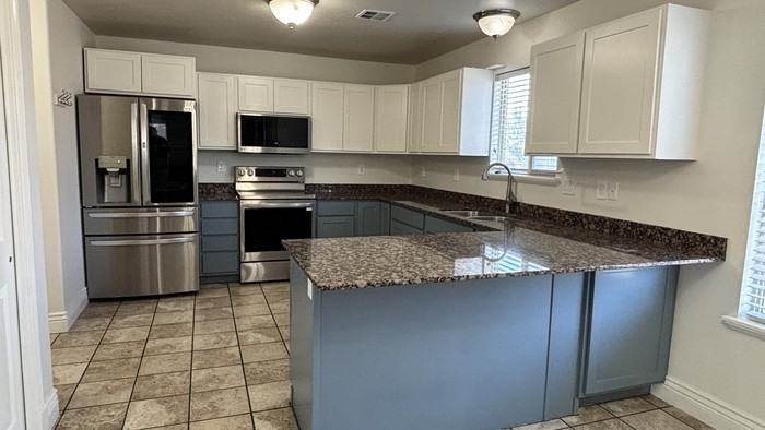 4774 E Kaylee Ct - Photo 2 of 10