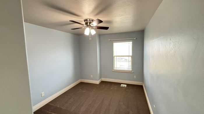 4774 E Kaylee Ct - Photo 5 of 10