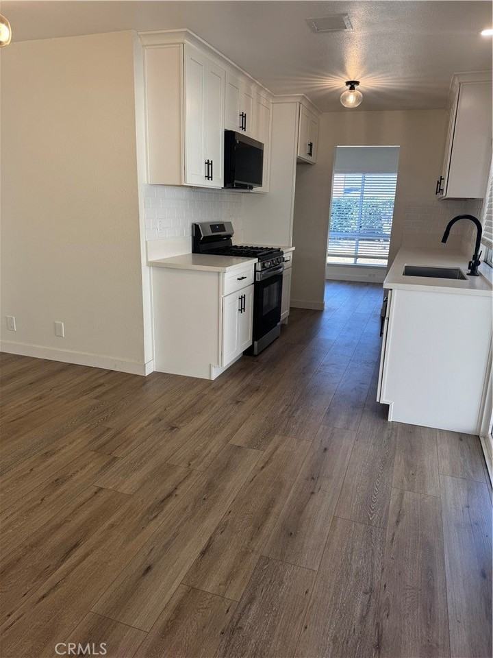 20157 Mckay Dr - Photo 6 of 15