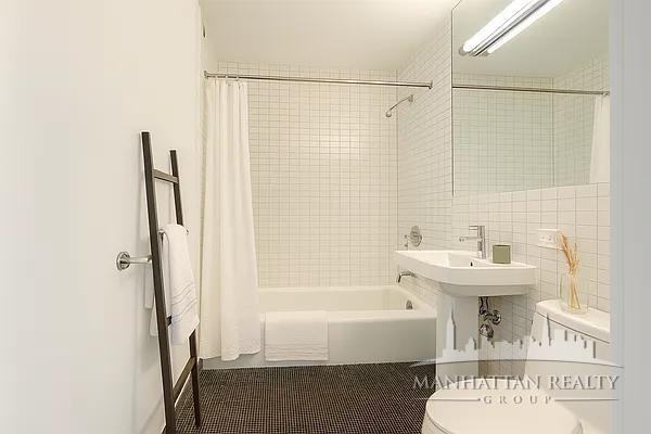 E 39th St #19C - Photo 4 of 6