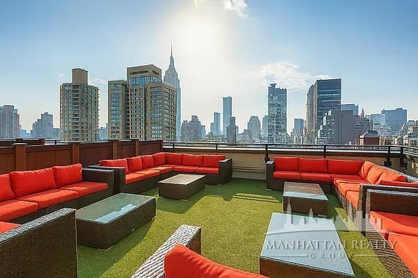 E 39th St #19C - Photo 5 of 6