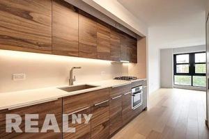 featured image of Suffolk St #4H