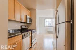 W 96th St #902 - Photo 1 of 1