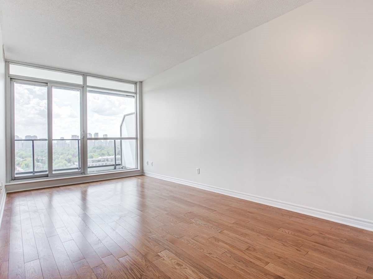 2885 Bayview Avenue - Photo 7 of 21