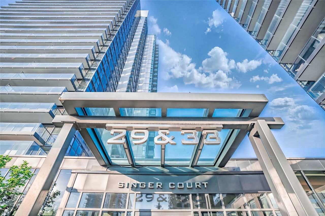 15 Singer Court - Photo 2 of 24