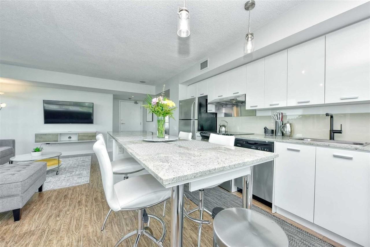 15 Singer Court - Photo 7 of 24