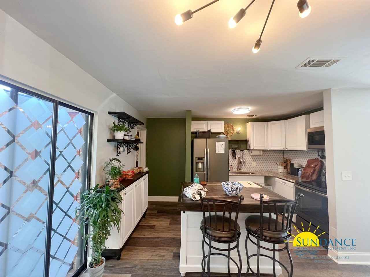 212 Bent Arrow Drive - Photo 3 of 19