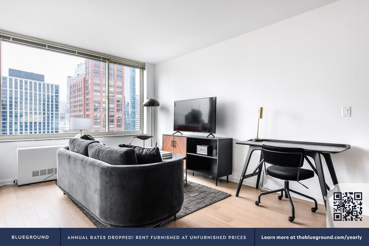400 Chambers Street - Photo 4 of 39
