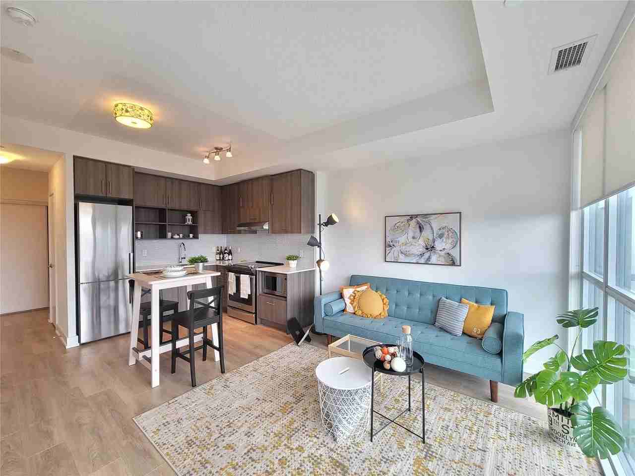 128 Fairview Mall Drive - Photo 4 of 16